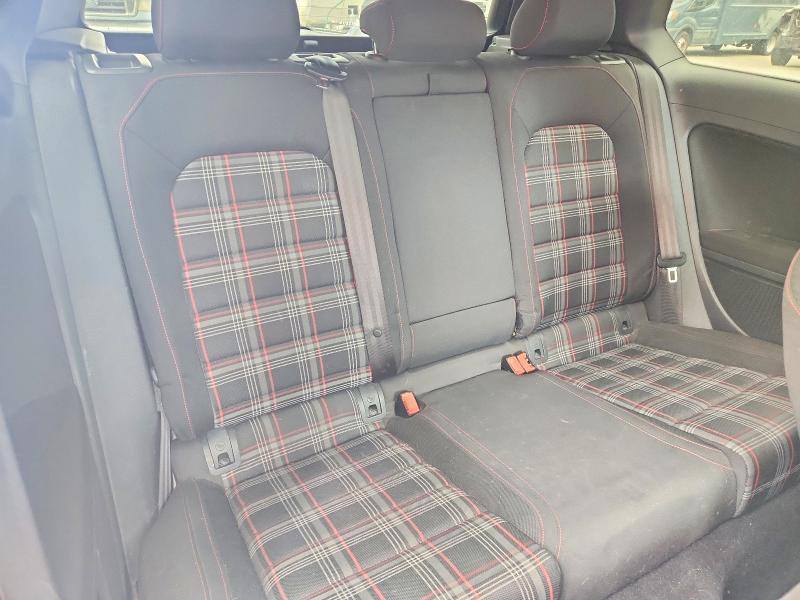 52702786 :رقم المزاد ، 3VWTT7AUXGM005838 vin ، 2016 Volkswagen Gti مزاد بيع