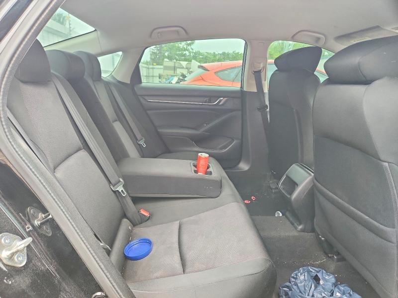 Продажа на аукционе авто 2018 Honda Accord, vin: 1HGCV1F14JA023329, номер лота: 52684156
