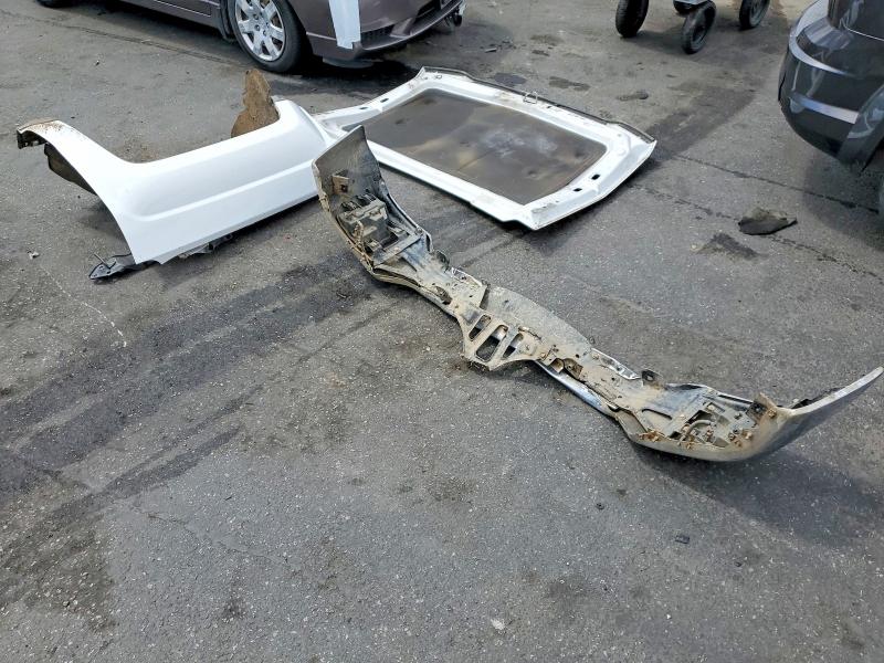 Продаж на аукціоні авто 2016 Chevrolet Silverado, vin: 1GCVKREC4GZ166292, номер лоту: 52330536