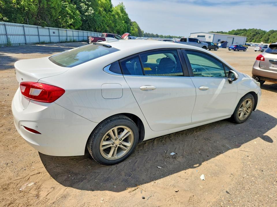 Продажа на аукционе авто 2017 Chevrolet Cruze, vin: 1G1BE5SMXH7138731, номер лота: 53745396