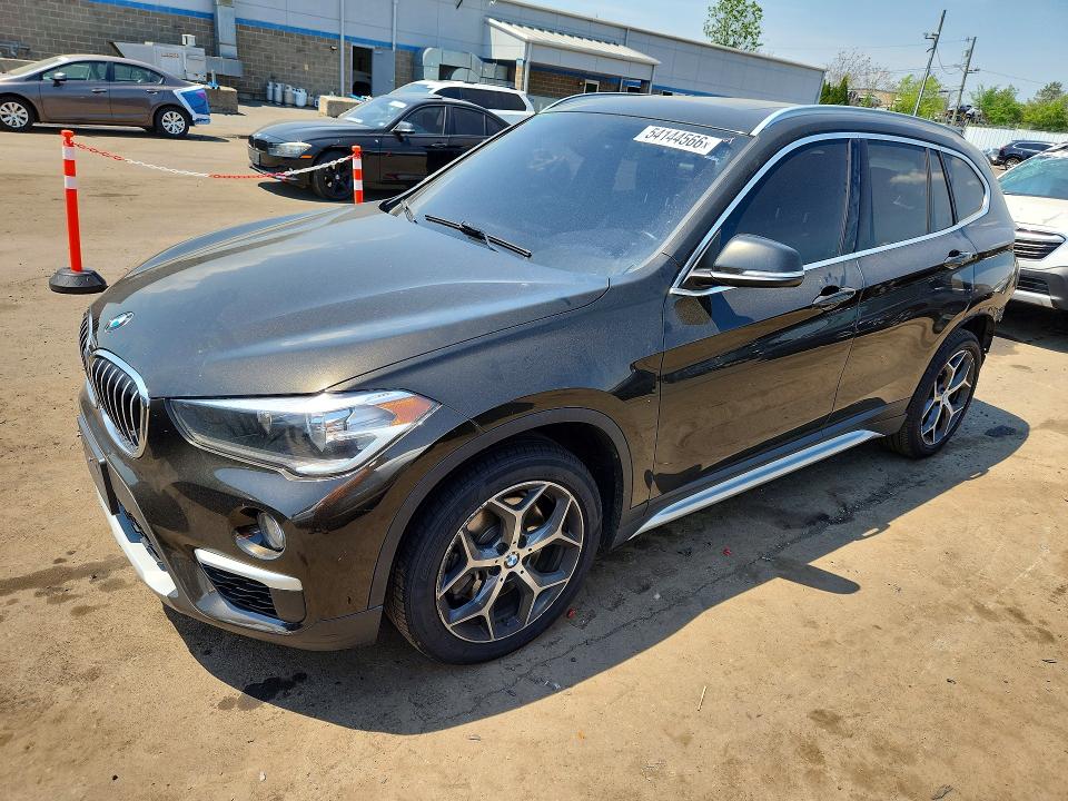 54144566 :رقم المزاد ، WBXHT3C34J5L27008 vin ، 2018 Bmw X1 مزاد بيع