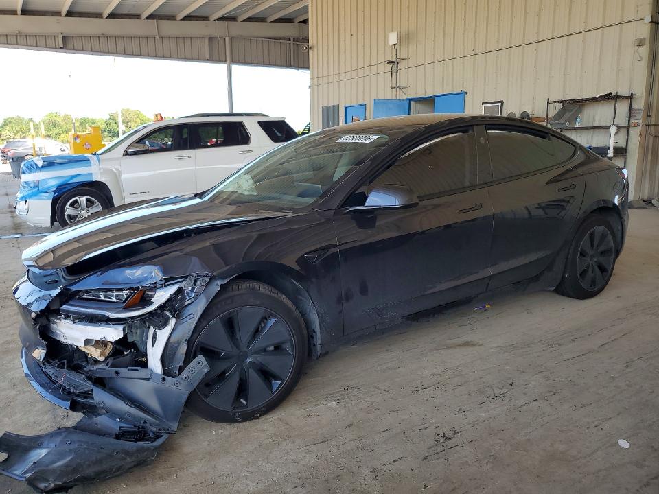 Продажа на аукционе авто 2025 Tesla Model 3, vin: 5YJ3E1EA7SF027996, номер лота: 52880096
