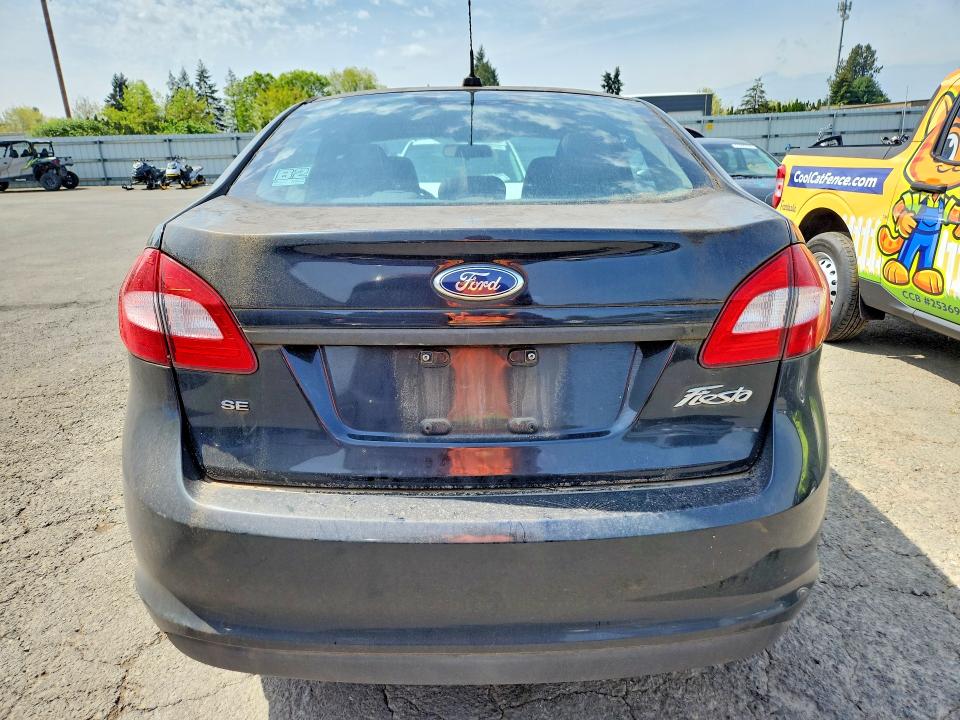 51900926 :رقم المزاد ، 3FADP4BJ2DM129506 vin ، 2013 Ford Fiesta مزاد بيع