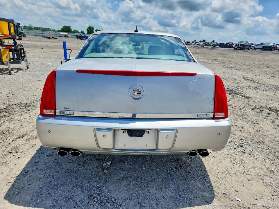2006 Cadillac Dts მანქანა იყიდება აუქციონზე, vin: 1G6KD57Y06U149633, აუქციონის ნომერი: 55172496