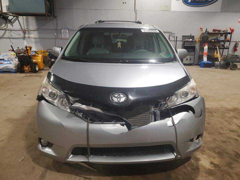 Aukcja sprzedaży 2014 Toyota Sienna, vin: 5TDDK3DC8ES093341, numer aukcji: 51605056