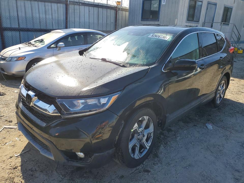 52926736 :رقم المزاد ، 2HKRW1H55JH502759 vin ، 2018 Honda Cr-v مزاد بيع