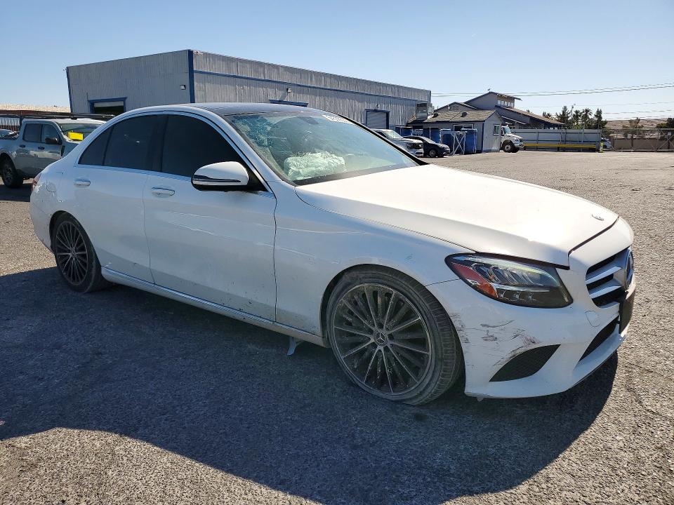2021 Mercedes-benz C მანქანა იყიდება აუქციონზე, vin: W1KWF8DB3MR617824, აუქციონის ნომერი: 54336836