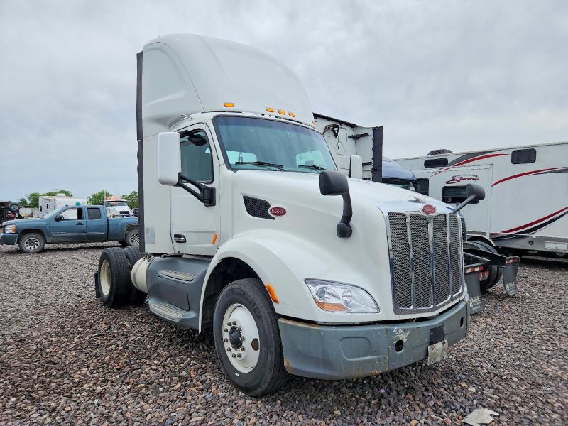 Продажа на аукционе авто 2016 Peterbilt 579, vin: 1XPBA48X8GD339864, номер лота: 53845676