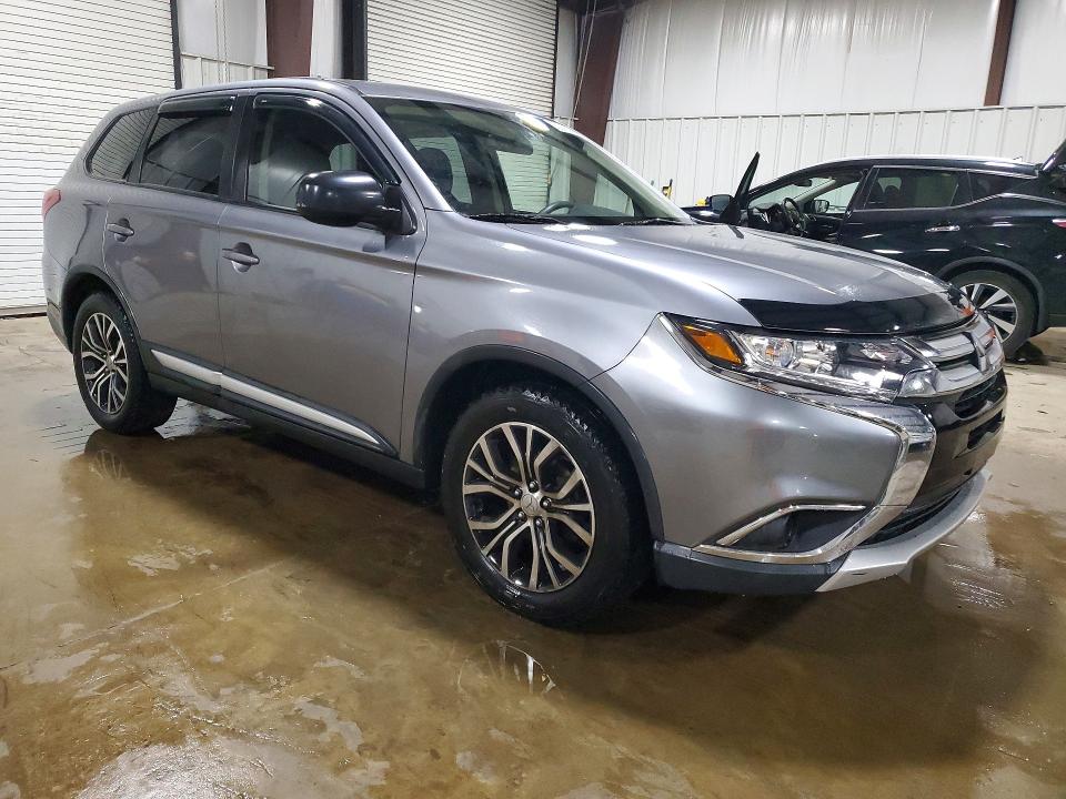 Aukcja sprzedaży 2018 Mitsubishi Outlander, vin: JA4AD2A32JJ001220, numer aukcji: 53216036