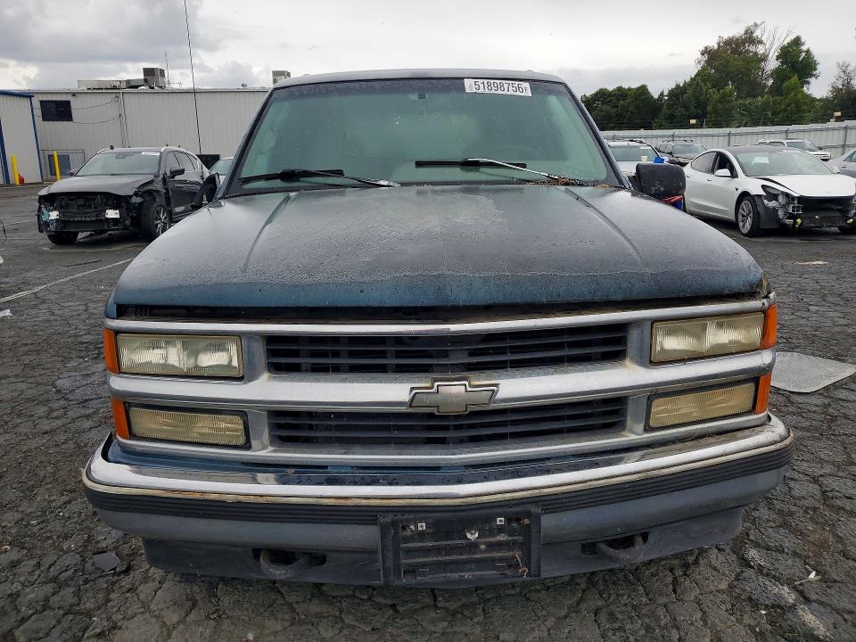 Продажа на аукционе авто 1995 Chevrolet Tahoe, vin: 1GNEK13K2SJ364265, номер лота: 51898756