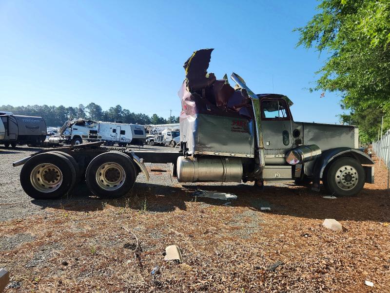51760666 :رقم المزاد ، 1XP5DB9XXXD485223 vin ، 1999 Peterbilt 379 مزاد بيع