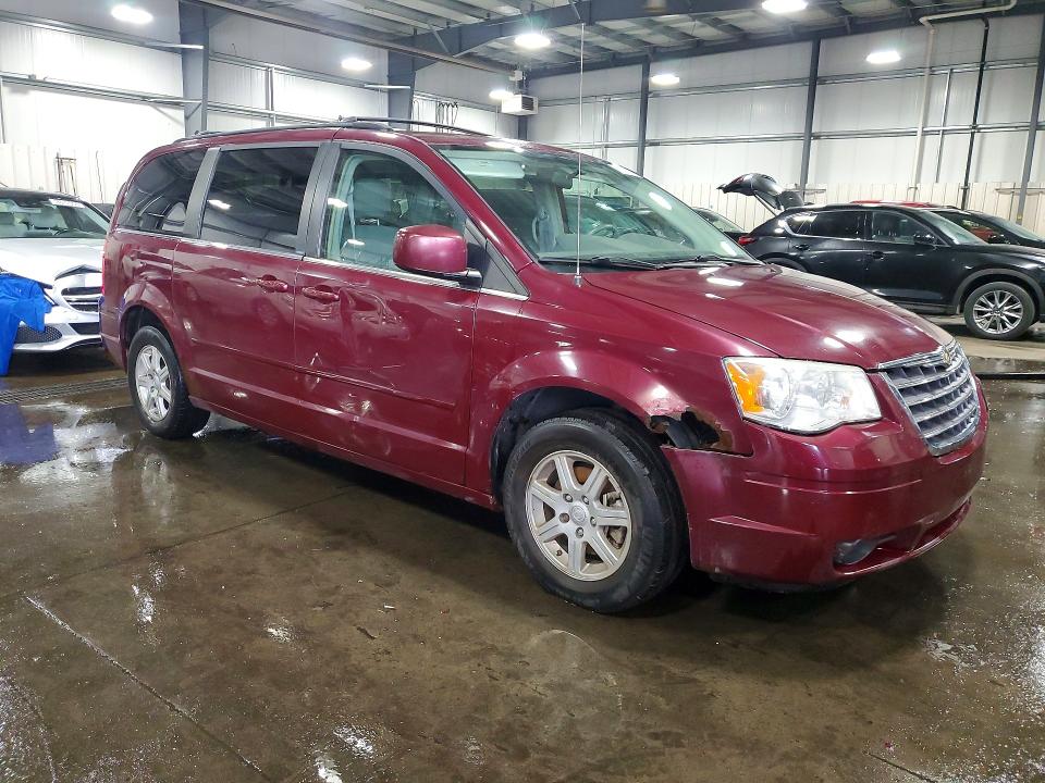 2008 Chrysler Town & Country მანქანა იყიდება აუქციონზე, vin: 2A8HR54P88R679300, აუქციონის ნომერი: 54075036