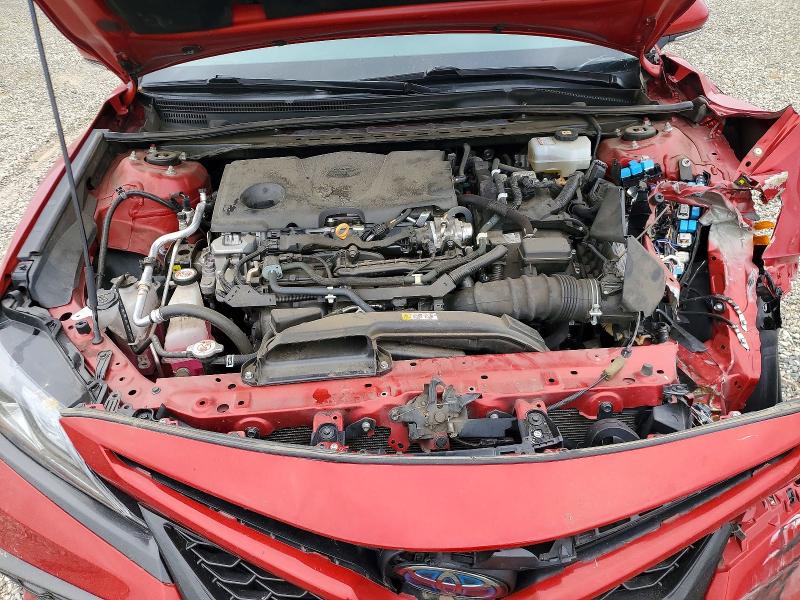 49005496 :رقم المزاد ، 4T1K31AK1MU031290 vin ، 2021 Toyota Camry Hybrid مزاد بيع
