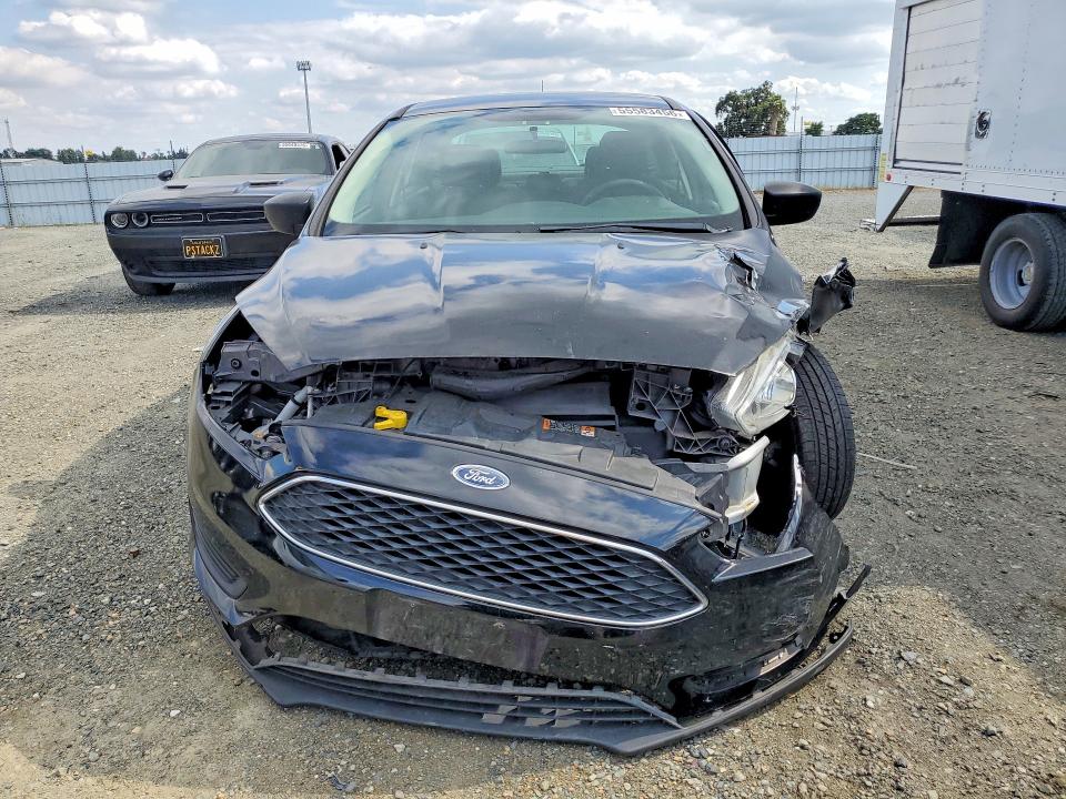 2016 Ford Focus მანქანა იყიდება აუქციონზე, vin: 1FADP3E26GL293913, აუქციონის ნომერი: 55583456
