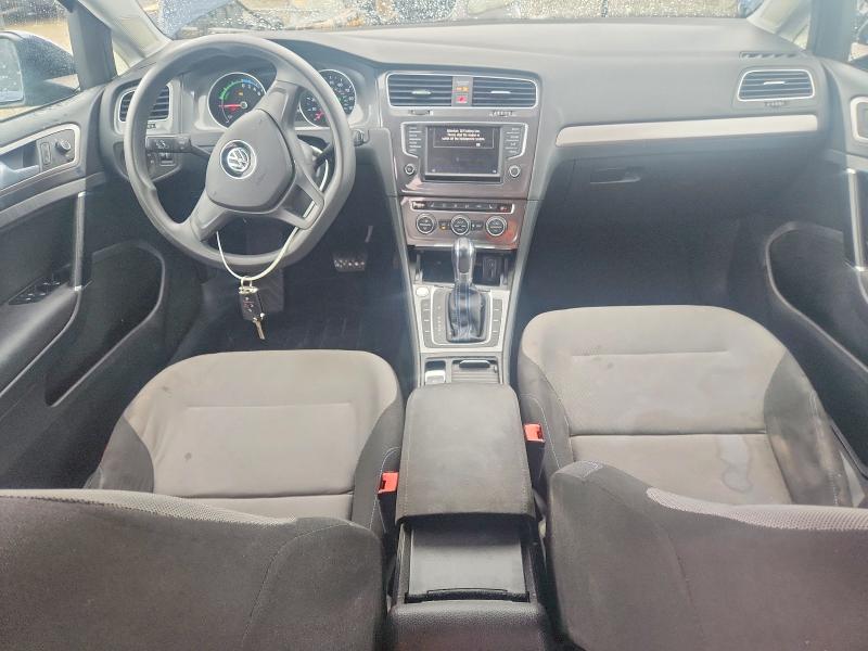 55287496 :رقم المزاد ، WVWKP7AUXGW914679 vin ، 2016 Volkswagen E-golf مزاد بيع