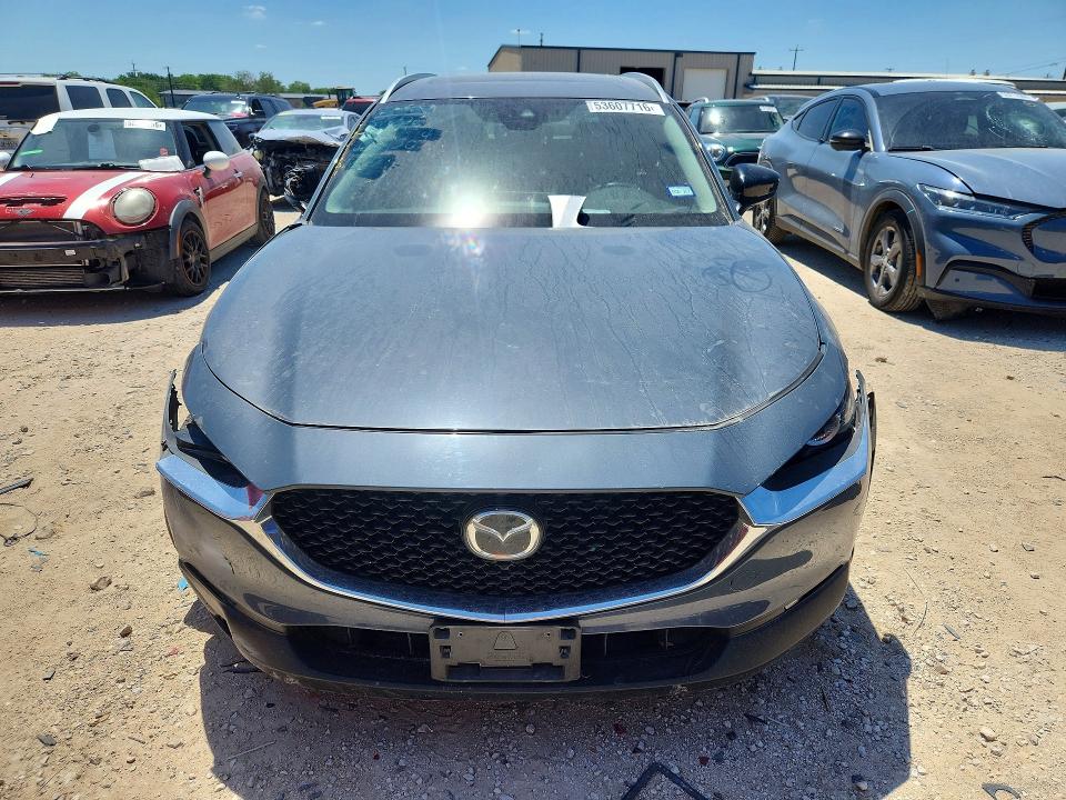 53607716 :رقم المزاد ، 3MVDMBCL0NM423929 vin ، 2022 Mazda Cx-30 مزاد بيع