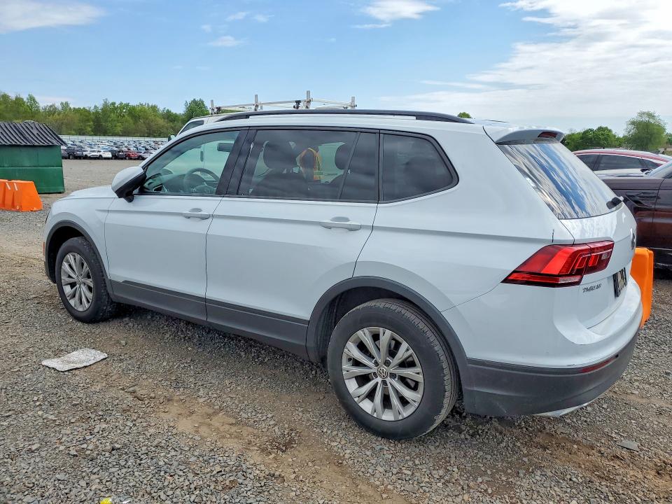 52725296 :رقم المزاد ، 3VV0B7AX8KM051648 vin ، 2019 Volkswagen Tiguan مزاد بيع
