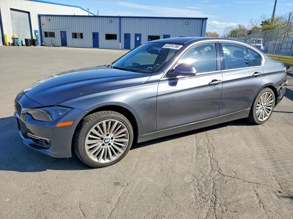 2013 Bmw 328 მანქანა იყიდება აუქციონზე, vin: WBA3B5C52DF594442, აუქციონის ნომერი: 52324786