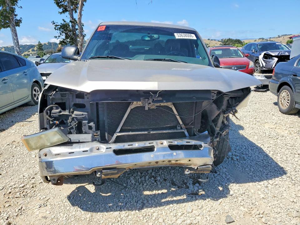 2003 Chevrolet Silverado მანქანა იყიდება აუქციონზე, vin: 2GCEC19V531231244, აუქციონის ნომერი: 53638006