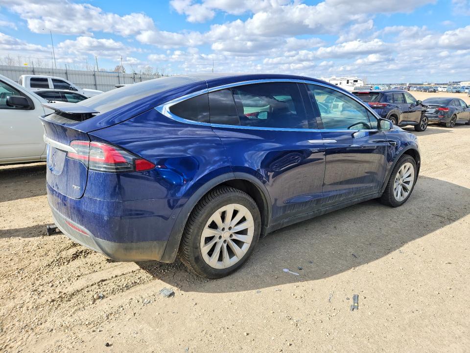 51708006 :رقم المزاد ، 5YJXCAE29HF051645 vin ، 2017 Tesla Model X مزاد بيع