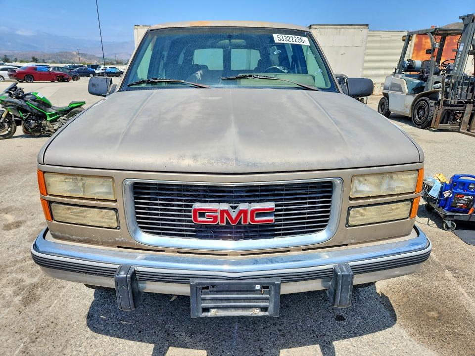 Продажа на аукционе авто 1994 Gmc Suburban, vin: 1GKGC26N9RJ726374, номер лота: 53322236