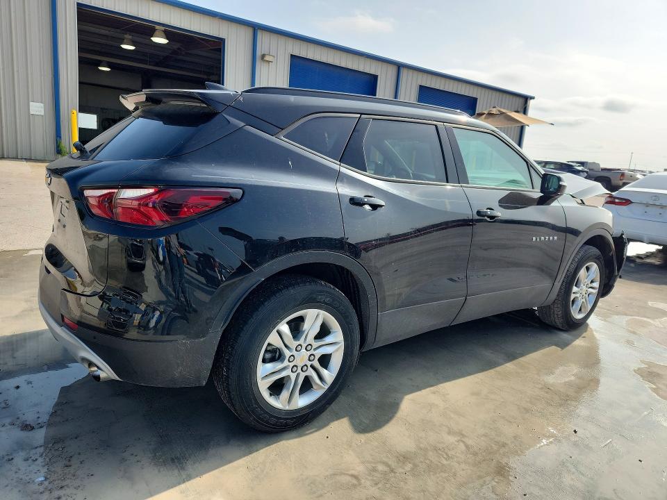 52932156 :رقم المزاد ، 3GNKBBRA2KS683476 vin ، 2019 Chevrolet Blazer مزاد بيع
