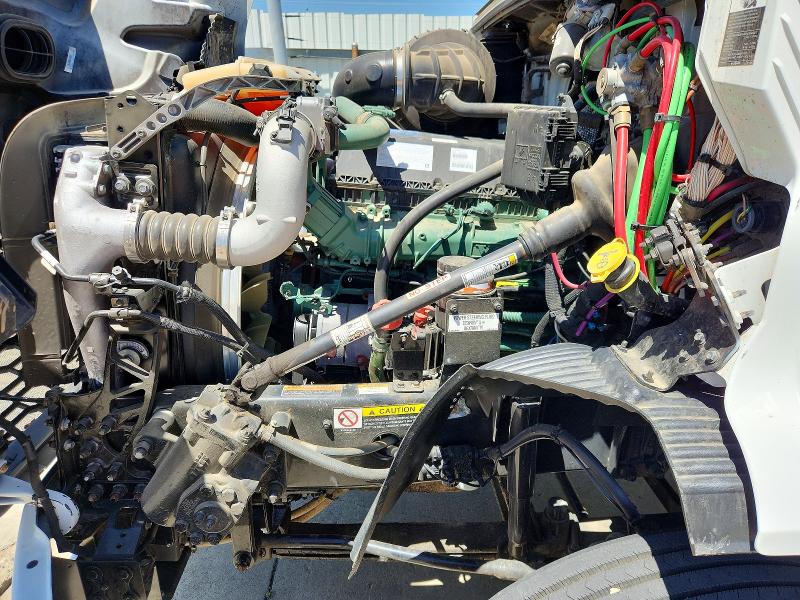 53750276 :رقم المزاد ، 4V4W39EH6LN262282 vin ، 2020 Volvo Vnr مزاد بيع