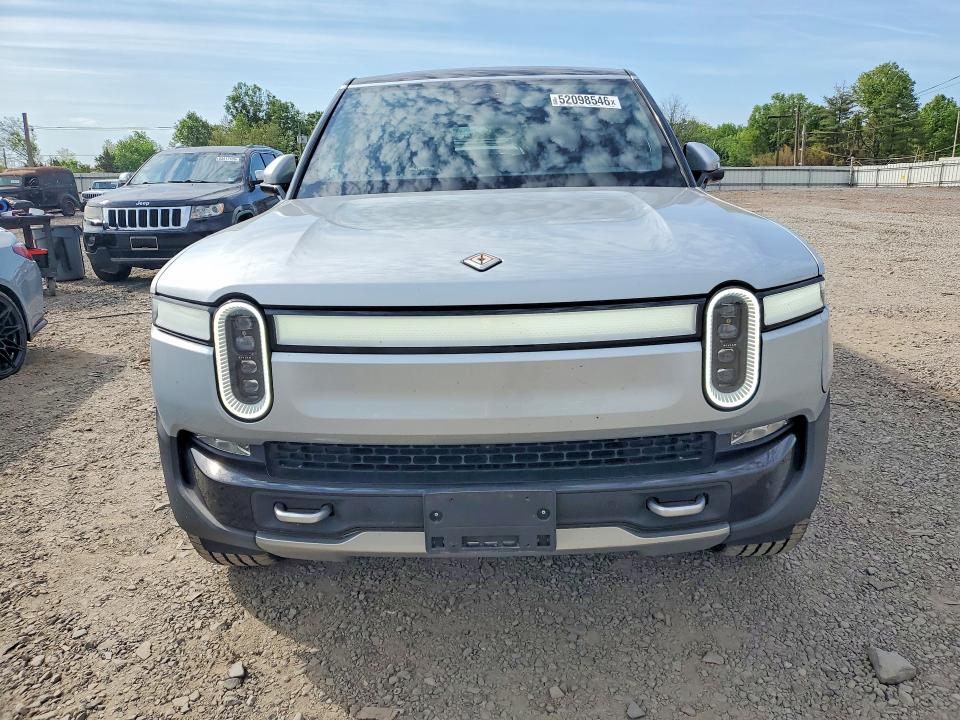 52098546 :رقم المزاد ، 7PDSGABA3RN034071 vin ، 2024 Rivian R1s مزاد بيع