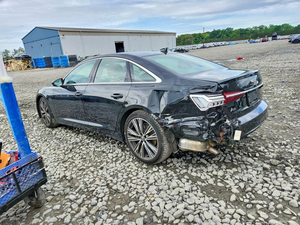 Продажа на аукционе авто 2020 Audi A6, vin: WAUK2AF21LN066451, номер лота: 54812336