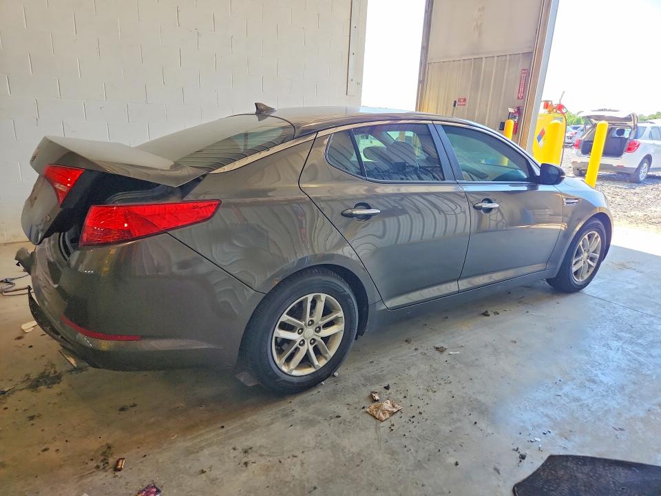 2013 Kia Optima მანქანა იყიდება აუქციონზე, vin: 5XXGM4A7XDG098898, აუქციონის ნომერი: 51918006