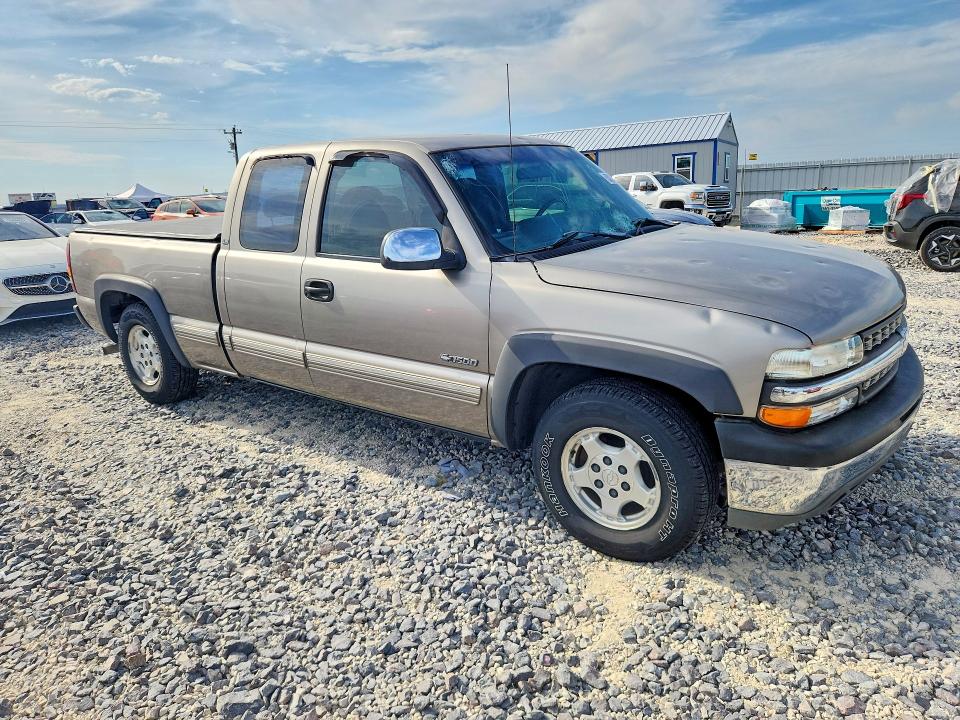 Продаж на аукціоні авто 2000 Chevrolet Silverado, vin: 1GCEC19T9YZ119852, номер лоту: 53287026