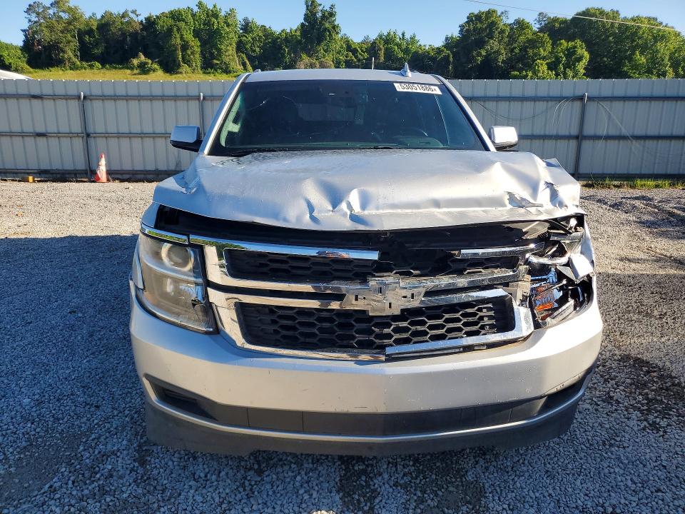 2015 Chevrolet Suburban მანქანა იყიდება აუქციონზე, vin: 1GNSCJKC4FR702430, აუქციონის ნომერი: 53051886