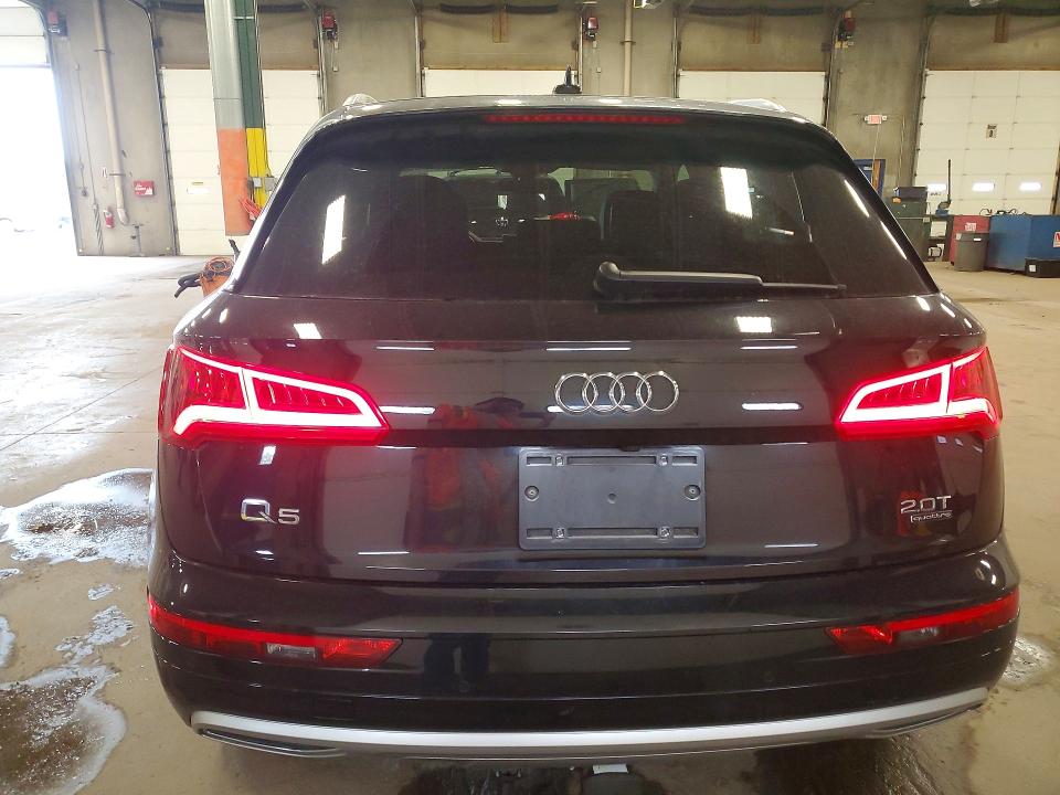 54532686 :رقم المزاد ، WA1BNAFY0J2232921 vin ، 2018 Audi Q5 مزاد بيع