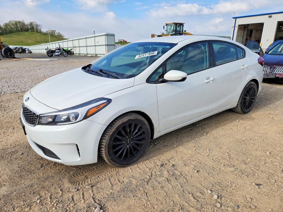 2017 Kia Forte მანქანა იყიდება აუქციონზე, vin: 3KPFK4A71HE035804, აუქციონის ნომერი: 52417956