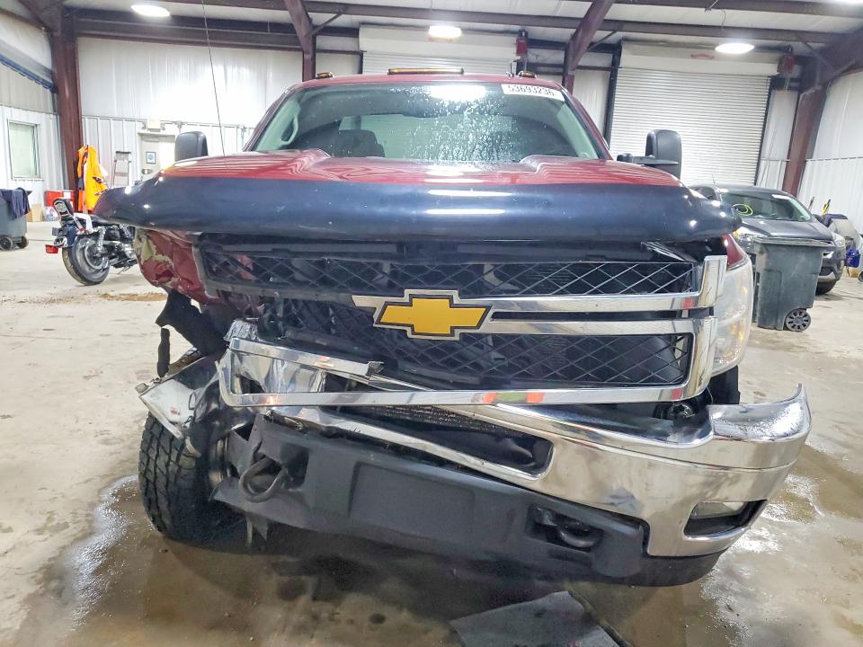 53693236 :رقم المزاد ، 1GC2KXCG5DZ323868 vin ، 2013 Chevrolet Silverado مزاد بيع
