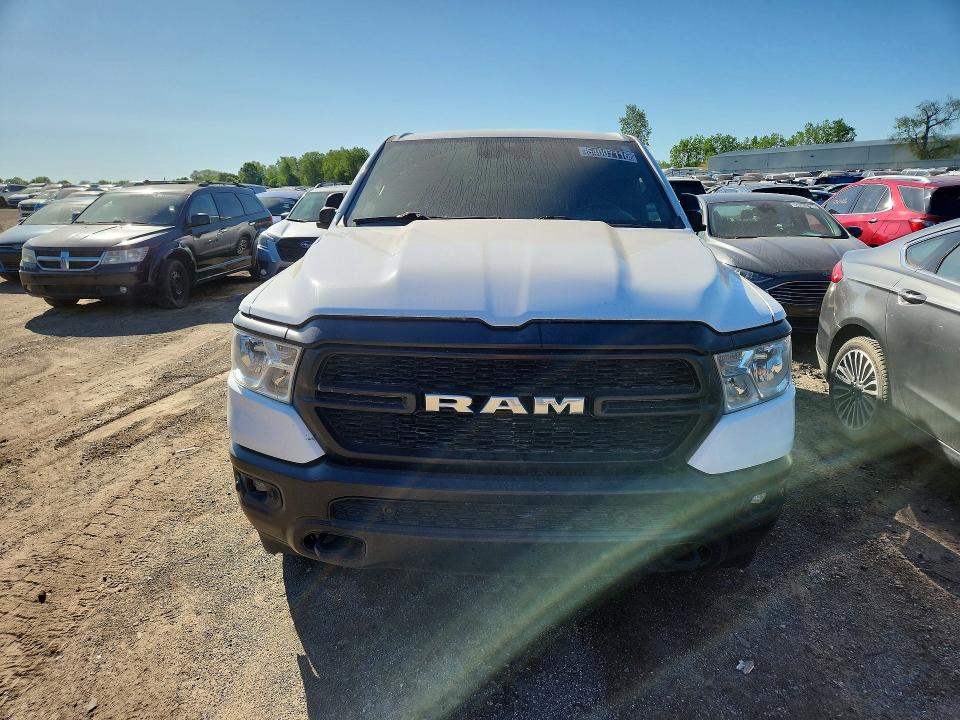 54007116 :رقم المزاد ، 1C6RRFCG6NN365213 vin ، 2022 Ram 1500 مزاد بيع