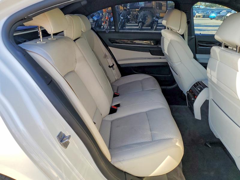 Продаж на аукціоні авто 2013 Bmw 740, vin: WBAYA6C50DC995312, номер лоту: 52260836