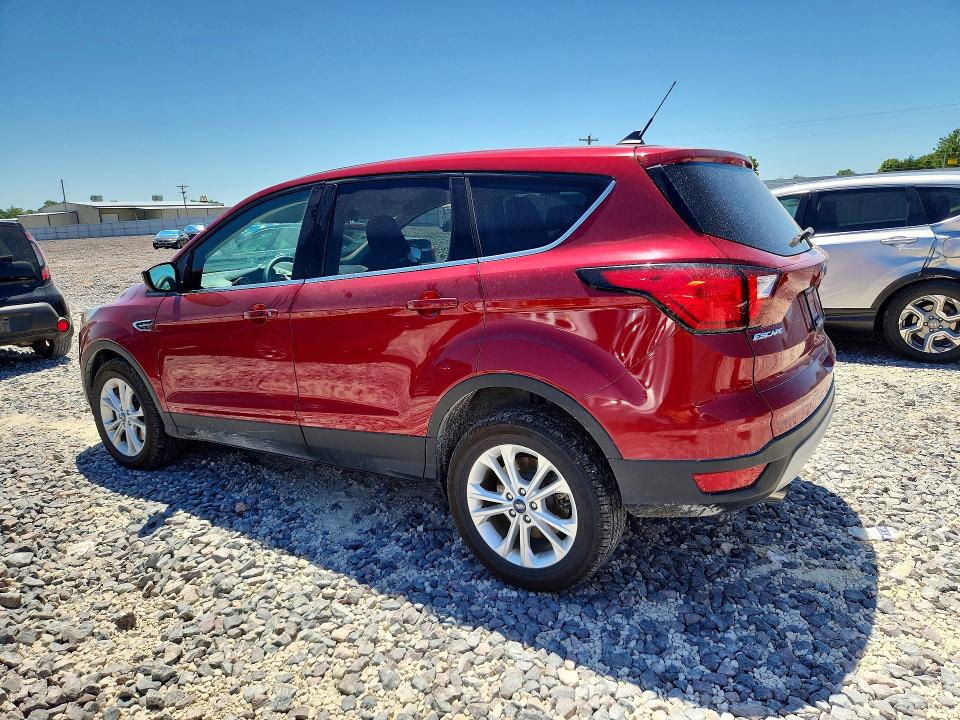 53094186 :رقم المزاد ، 1FMCU9GD0KUA18973 vin ، 2019 Ford Escape مزاد بيع
