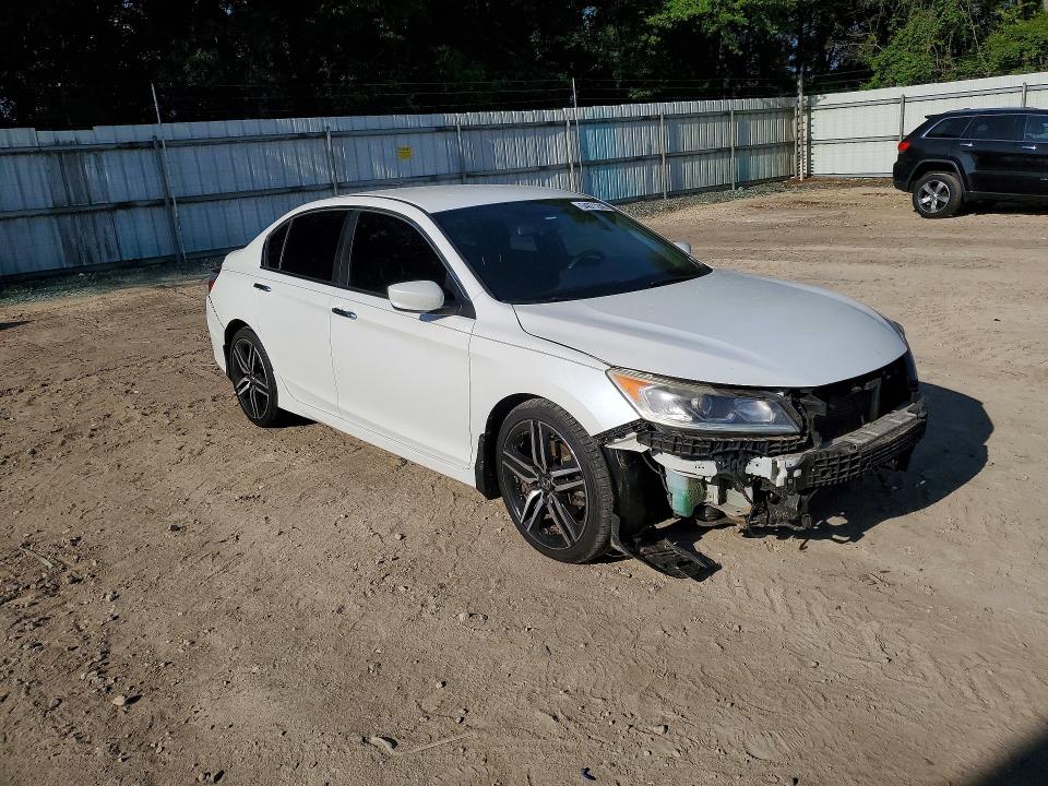 2017 Honda Accord მანქანა იყიდება აუქციონზე, vin: 1HGCR2F17HA238899, აუქციონის ნომერი: 54071246