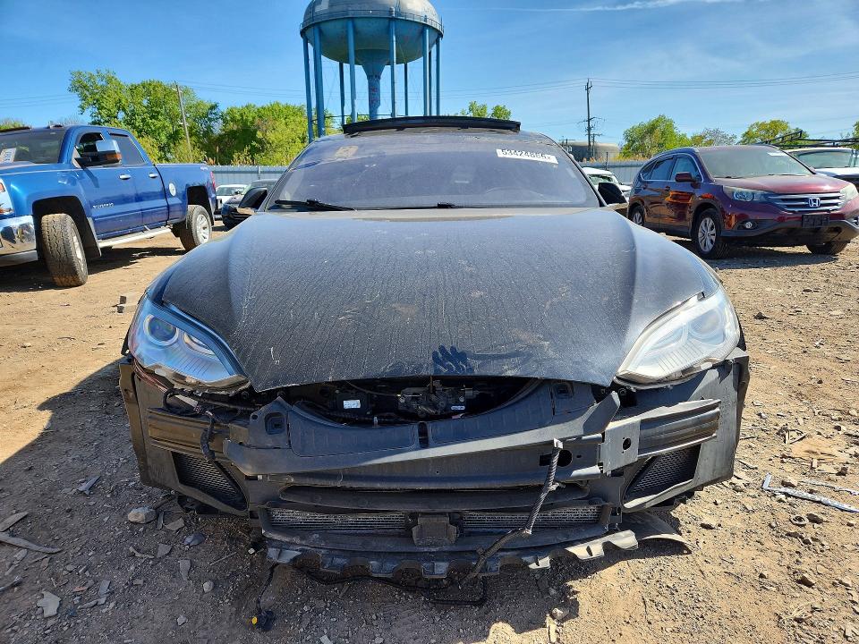 Продажа на аукционе авто 2014 Tesla Model S, vin: 5YJSA1H20EFP66661, номер лота: 53424866