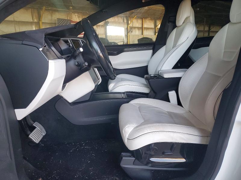 2016 Tesla Model X მანქანა იყიდება აუქციონზე, vin: 5YJXCAE46GFF00055, აუქციონის ნომერი: 52561146