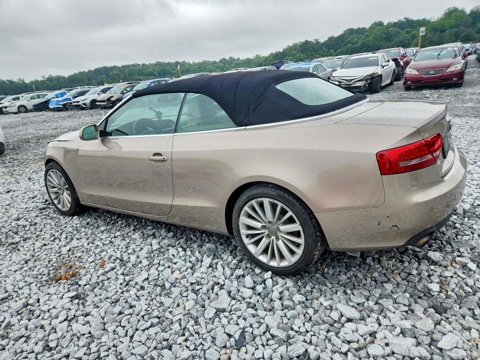 54605656 :رقم المزاد ، WAUVFAFH8BN013007 vin ، 2010 Audi A5 مزاد بيع