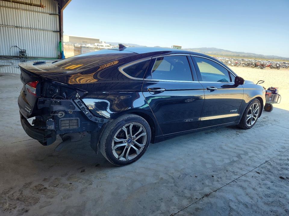 53391886 :رقم المزاد ، 3FA6P0RUXKR106931 vin ، 2019 Ford Fusion مزاد بيع