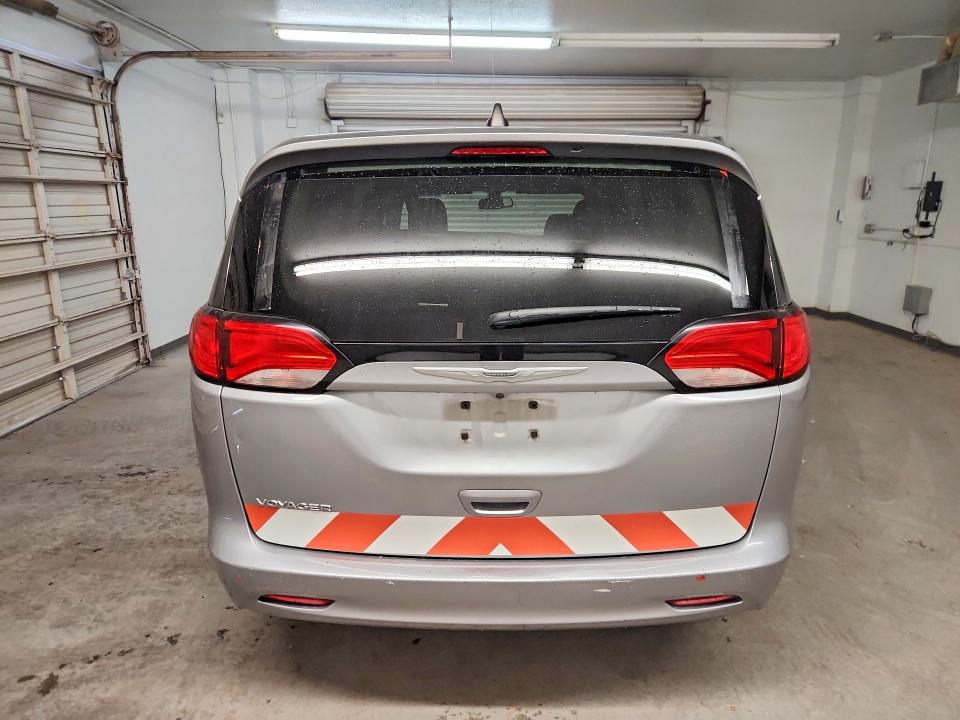 Продаж на аукціоні авто 2021 Chrysler Voyager, vin: 2C4RC1CGXMR579569, номер лоту: 54853216