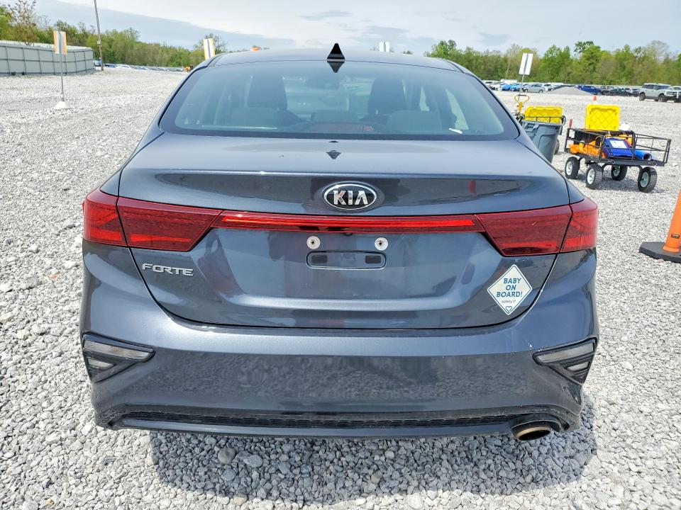 2021 Kia Forte მანქანა იყიდება აუქციონზე, vin: 3KPF24AD6ME279447, აუქციონის ნომერი: 53241856