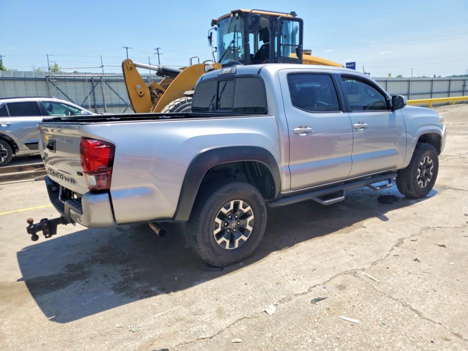 2018 Toyota Tacoma მანქანა იყიდება აუქციონზე, vin: 3TMCZ5AN6JM159811, აუქციონის ნომერი: 54877136