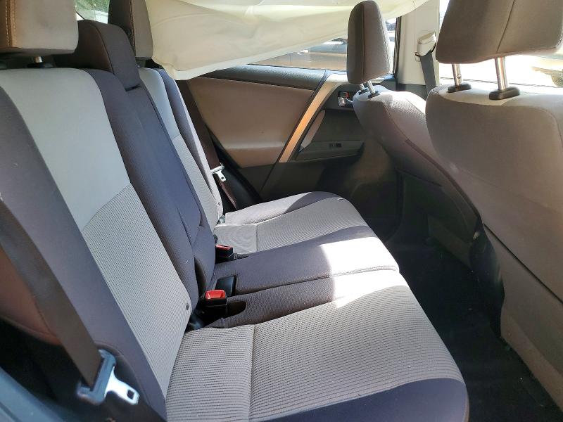 52356726 :رقم المزاد ، JTMWFREV9FJ040789 vin ، 2015 Toyota Rav4 مزاد بيع
