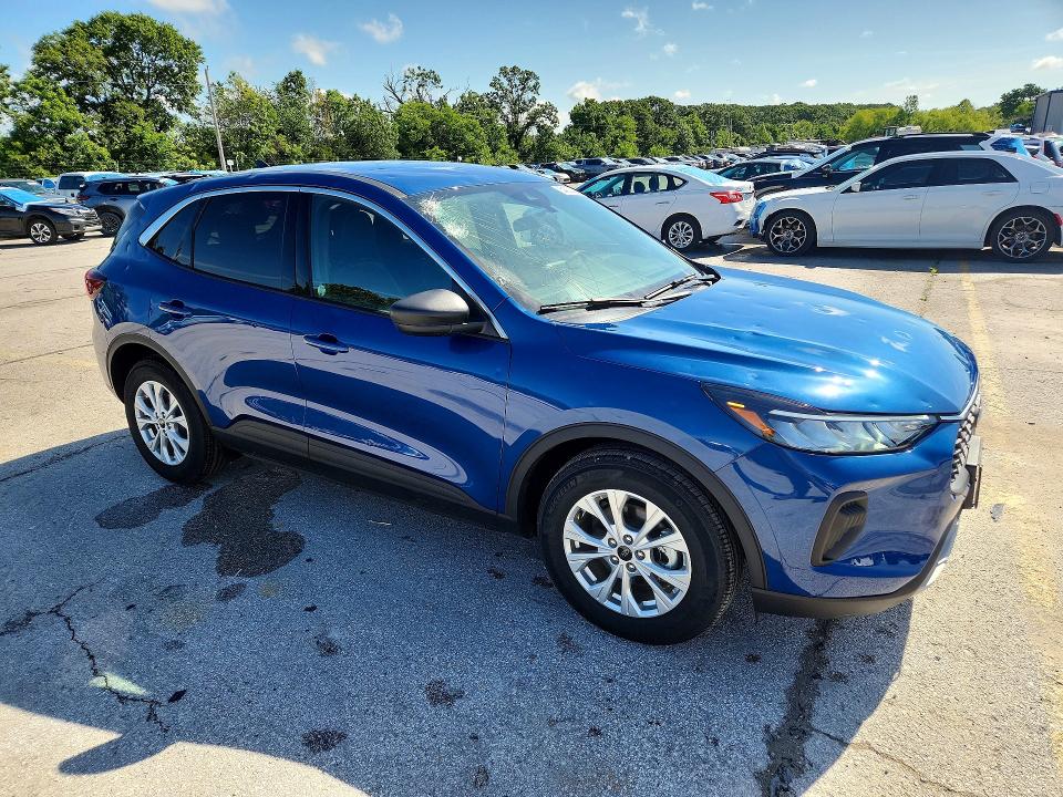 Продаж на аукціоні авто 2023 Ford Escape, vin: 1FMCU0GN0PUA77209, номер лоту: 54601436