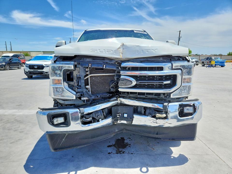 52885826 :رقم المزاد ، 1FT7W2BT0MEC81516 vin ، 2021 Ford F250 مزاد بيع