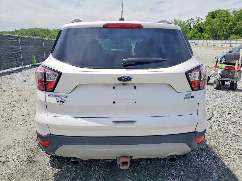 Auction sale of the 2018 Ford Escape, vin: 1FMCU9GD7JUB35674, lot number: 53350626